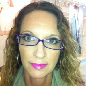 Meet your Posher, Wendy